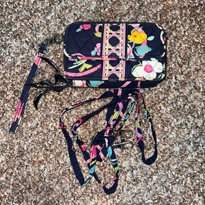 Vera Bradley Crossbody wallet